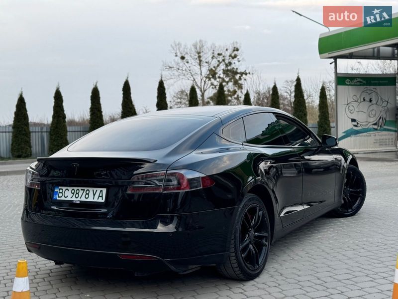 Лифтбек Tesla Model S 2015 в Львове фото 25 Лифтбек Tesla Model S 2015 в Львове