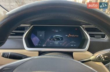 Лифтбек Tesla Model S 2014 в Киеве