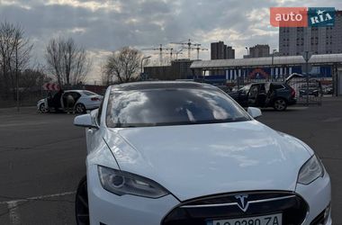 Лифтбек Tesla Model S 2013 в Киеве