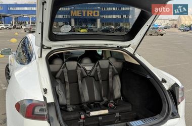 Лифтбек Tesla Model S 2013 в Киеве