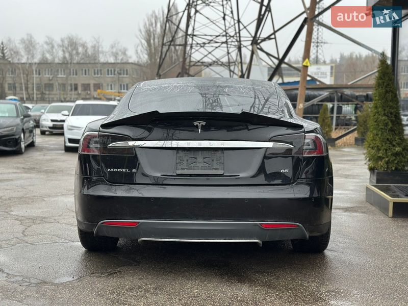 Лифтбек Tesla Model S 2014 в Харькове фото 11 Лифтбек Tesla Model S 2014 в Харькове