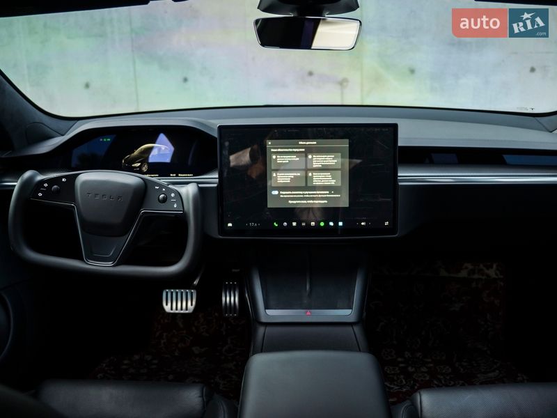 Лифтбек Tesla Model S 2021 в Киеве