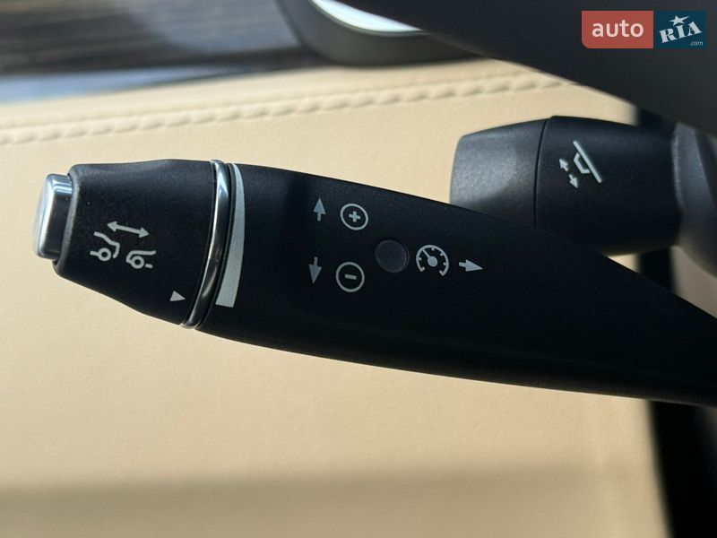 Ліфтбек Tesla Model S 2014 в Рівному фото 61 Ліфтбек Tesla Model S 2014 в Рівному