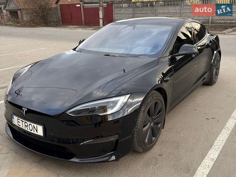 Ліфтбек Tesla Model S 2022 в Вінниці
