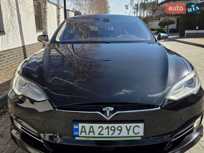 Tesla Model S 2015 Tesla Model S 2015