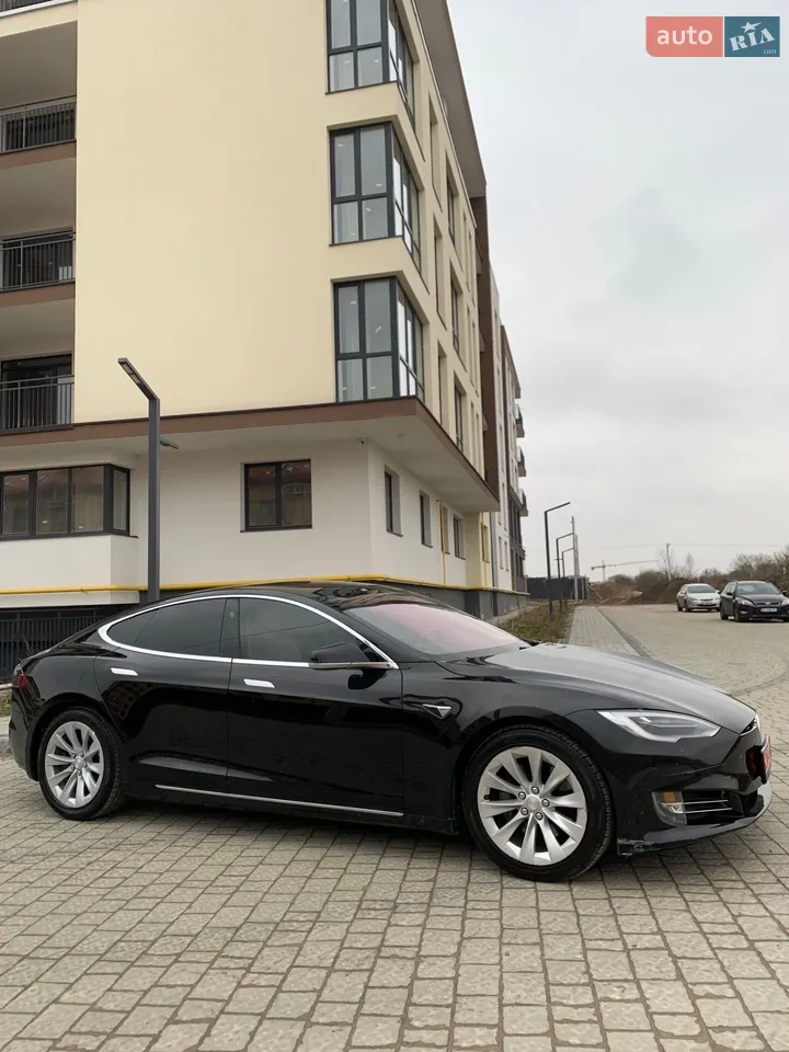 2020 Tesla Model S - мініатюра 15