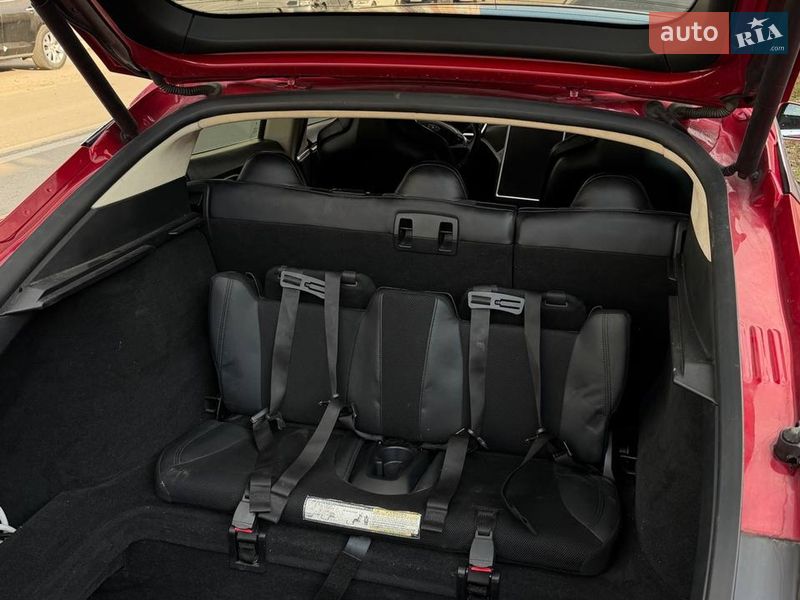 Лифтбек Tesla Model S 2013 в Киеве