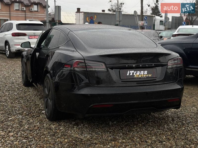 Лифтбек Tesla Model S 2023 в Стрые