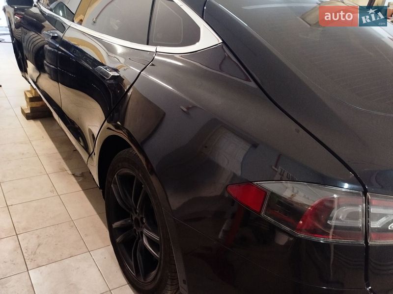Ліфтбек Tesla Model S 2016 в Теплодарі фото 2 Ліфтбек Tesla Model S 2016 в Теплодарі
