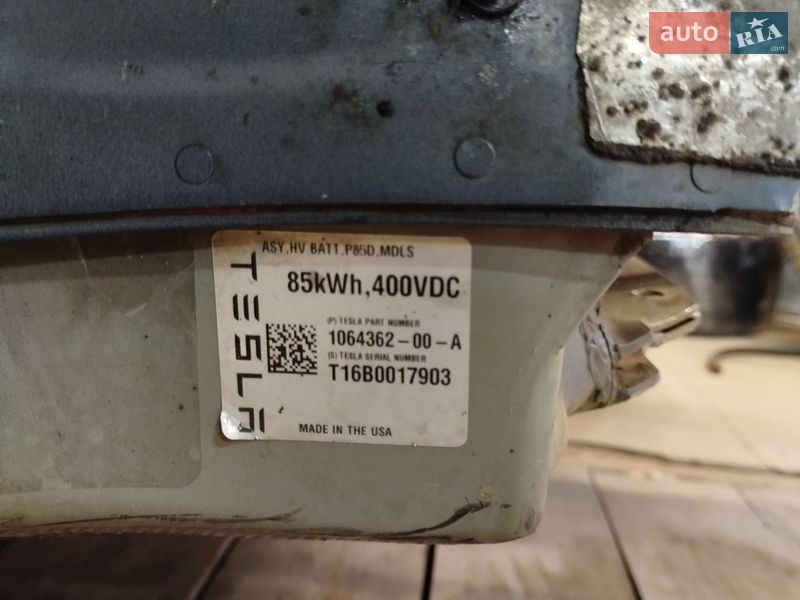 Ліфтбек Tesla Model S 2016 в Теплодарі фото 6 Ліфтбек Tesla Model S 2016 в Теплодарі