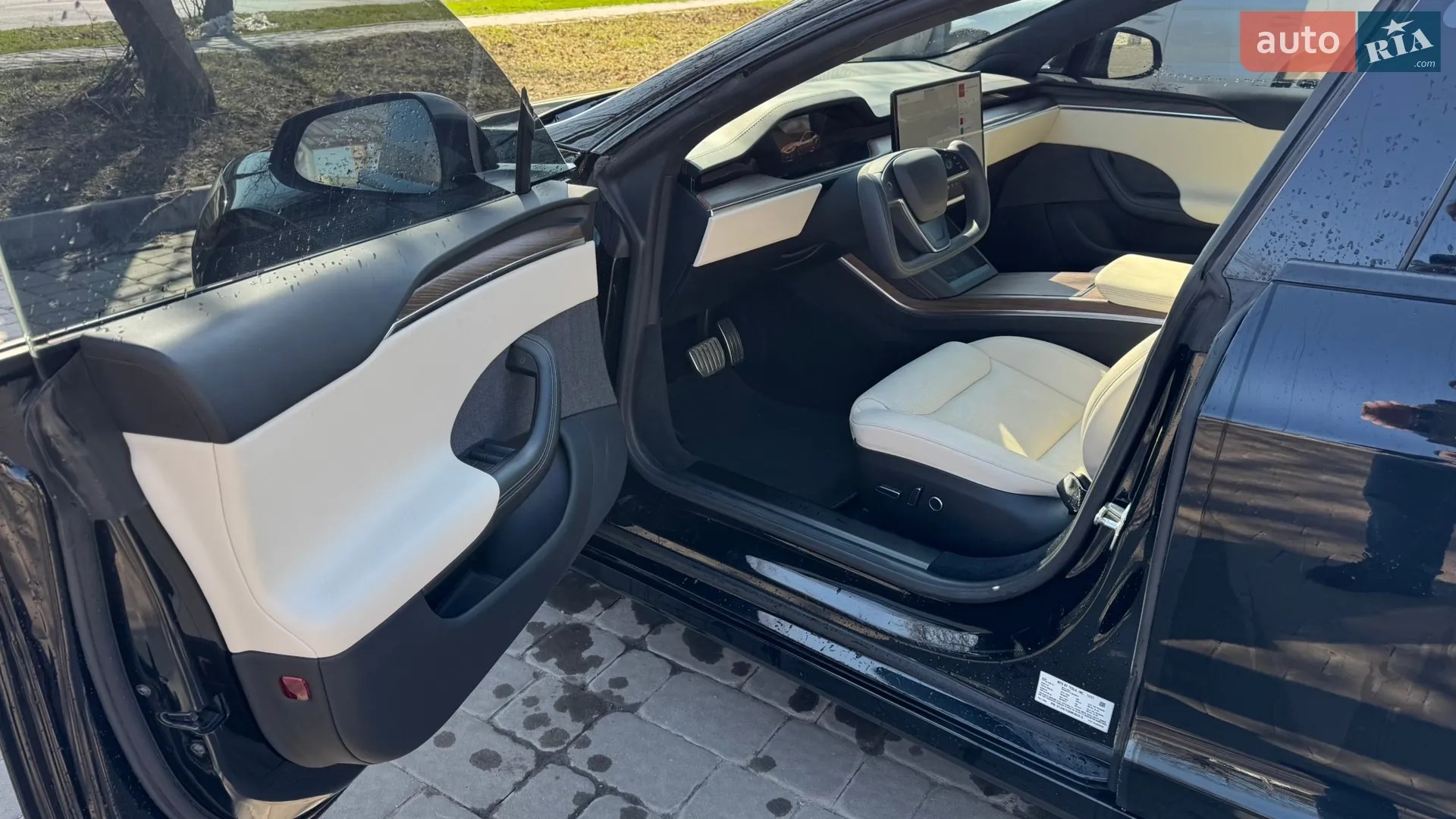 2021 Tesla Model S - мініатюра 12