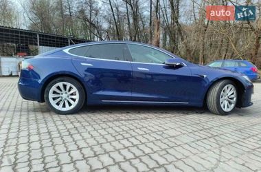 Ліфтбек Tesla Model S 2017 в Львові фото 7 Ліфтбек Tesla Model S 2017 в Львові