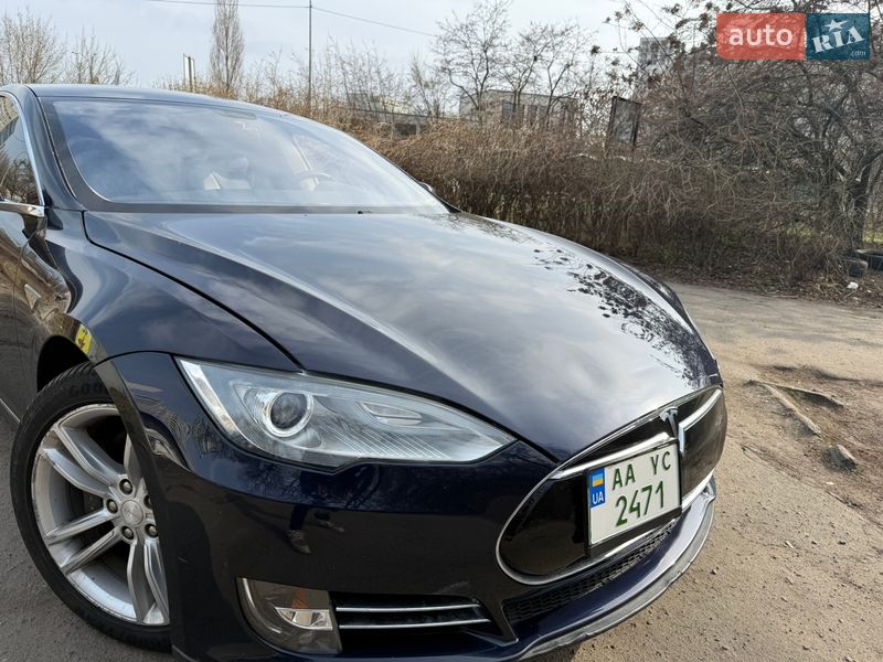 Ліфтбек Tesla Model S 2013 в Києві фото 2 Ліфтбек Tesla Model S 2013 в Києві