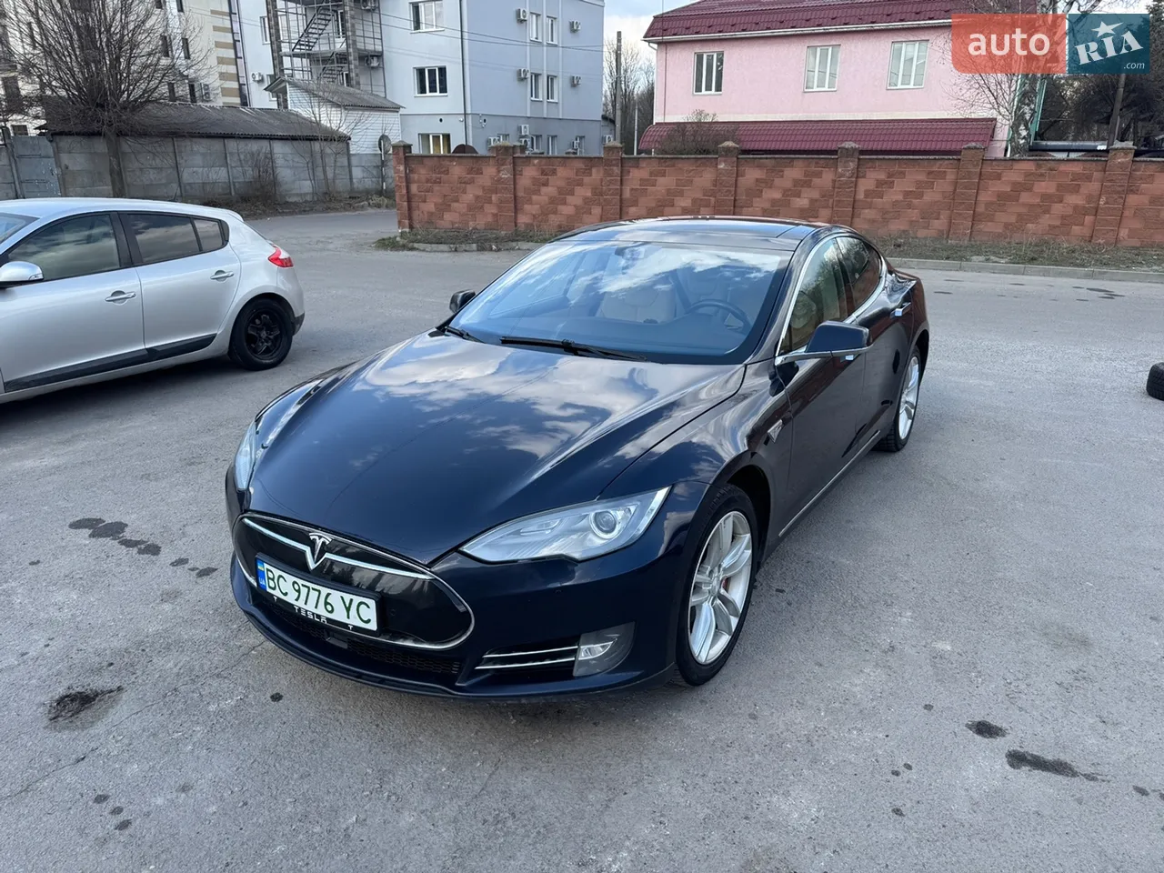 2015 Tesla Model S - мініатюра 11