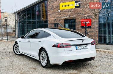 Ліфтбек Tesla Model S 2018 в Вінниці