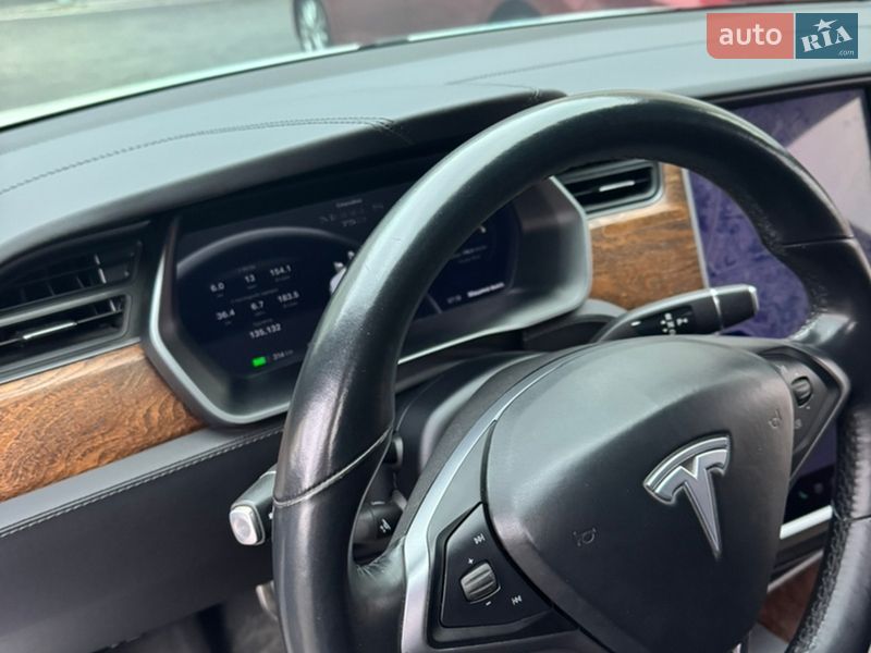 Ліфтбек Tesla Model S 2018 в Вінниці фото 12 Ліфтбек Tesla Model S 2018 в Вінниці