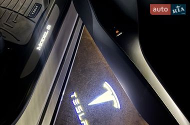 Ліфтбек Tesla Model S 2018 в Вінниці