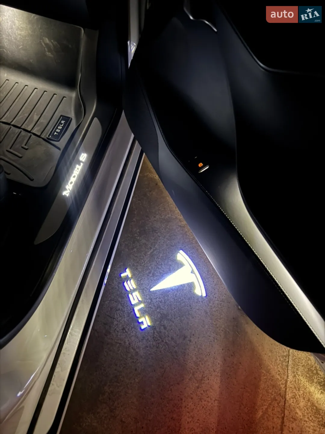 2018 Tesla Model S - мініатюра 36