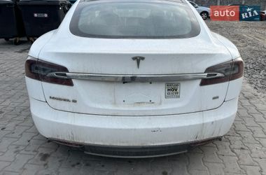 Ліфтбек Tesla Model S 2013 в Львові