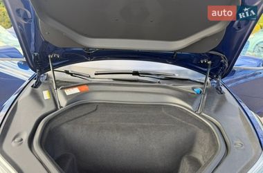 Лифтбек Tesla Model S 2015 в Александрие