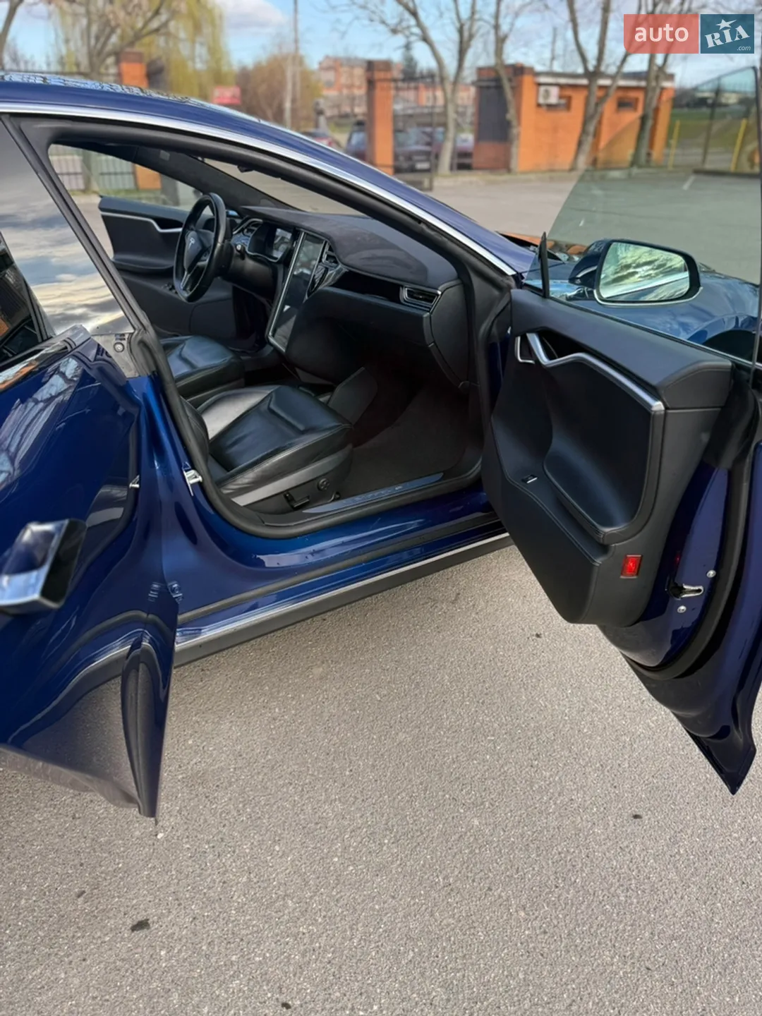 2015 Tesla Model S - мініатюра 14