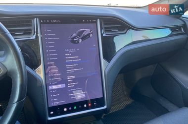 Ліфтбек Tesla Model S 2018 в Львові
