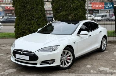 Лифтбек Tesla Model S 2015 в Одессе