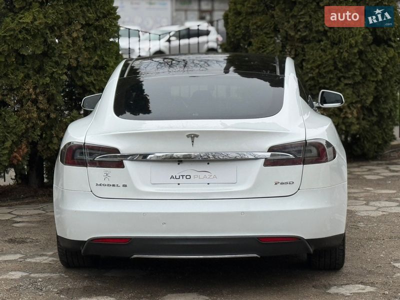 Лифтбек Tesla Model S 2015 в Одессе