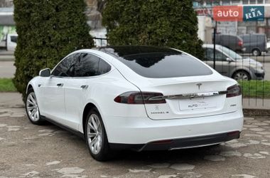 Лифтбек Tesla Model S 2015 в Одессе
