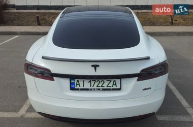 Лифтбек Tesla Model S 2017 в Украинке