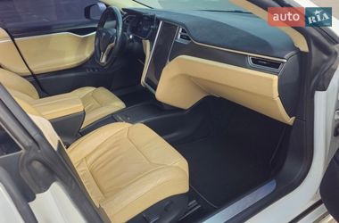 Лифтбек Tesla Model S 2017 в Украинке