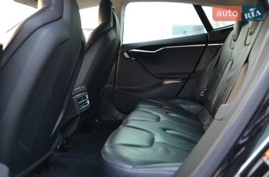 Ліфтбек Tesla Model S 2013 в Луцьку