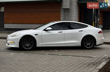 Ліфтбек Tesla Model S 2022 в Чернівцях фото 5 Ліфтбек Tesla Model S 2022 в Чернівцях
