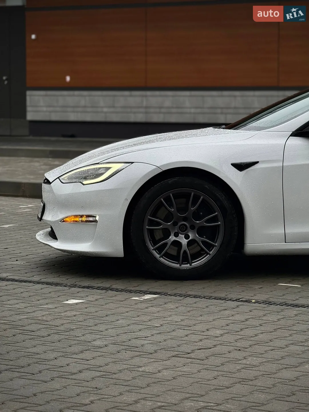 2022 Tesla Model S - мініатюра 6