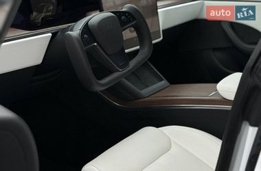 Лифтбек Tesla Model S 2022 в Черновцах