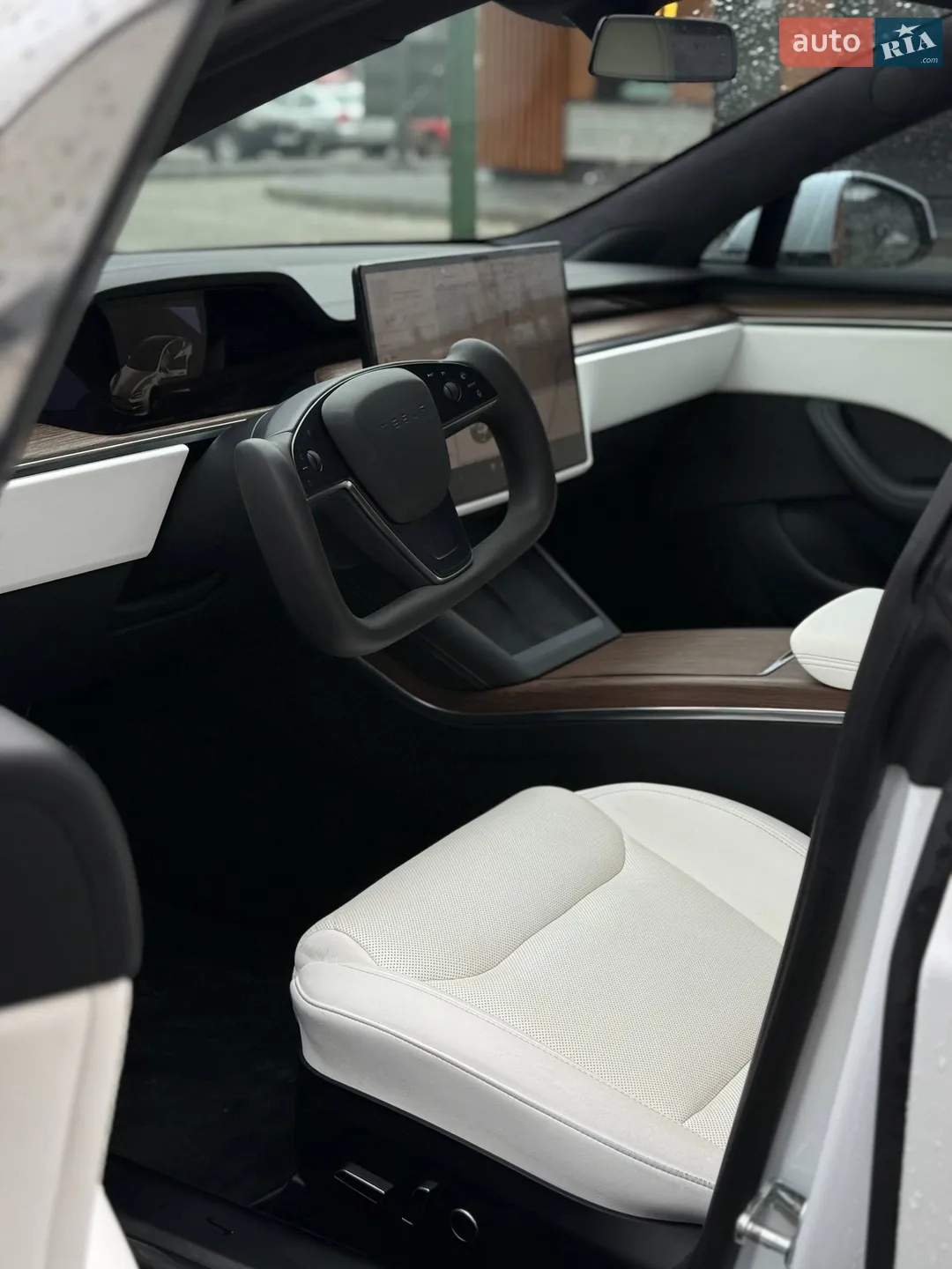 2022 Tesla Model S - мініатюра 12