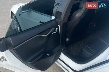 Ліфтбек Tesla Model S 2019 в Первомайську