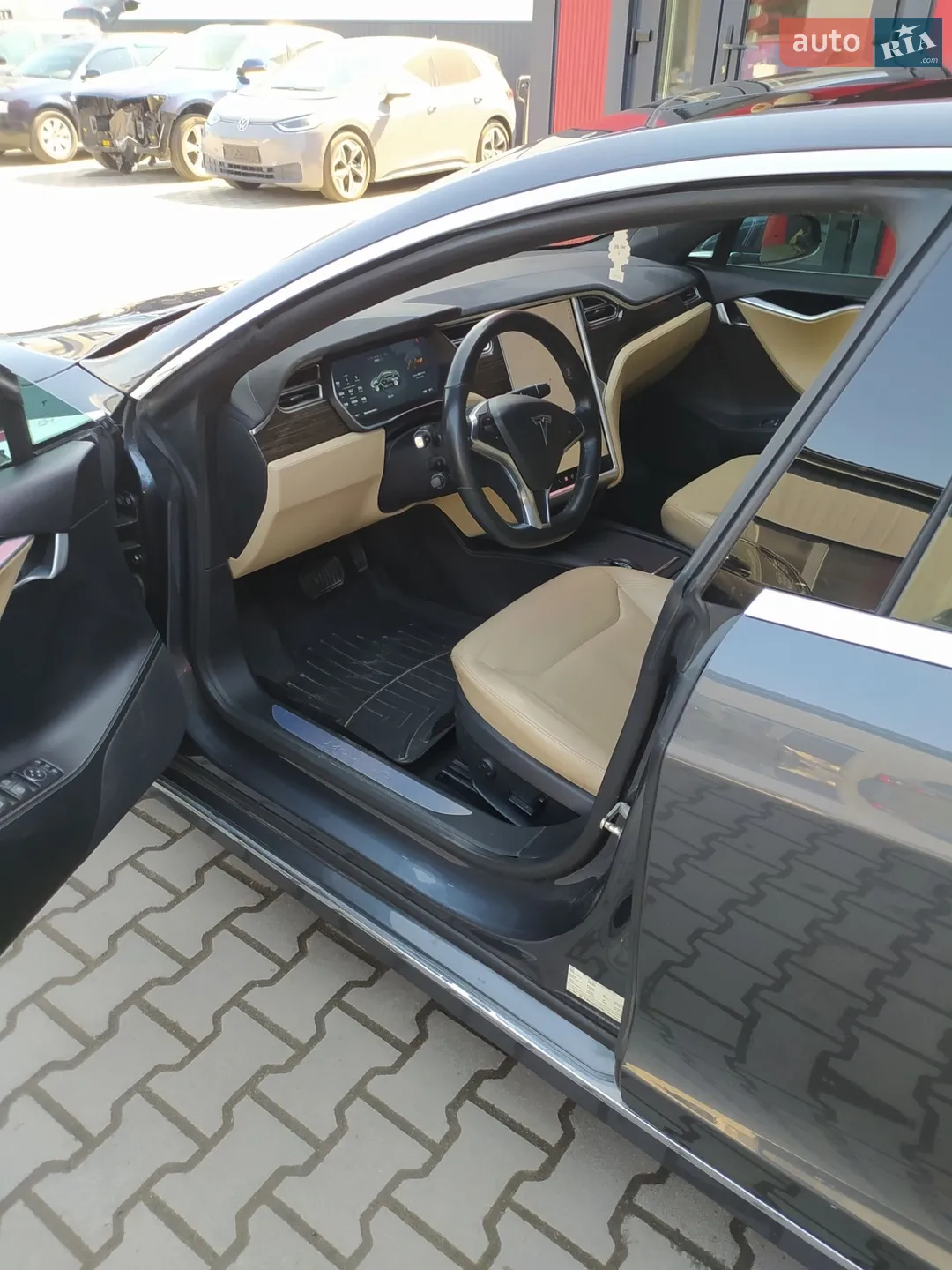 2016 Tesla Model S - мініатюра 27