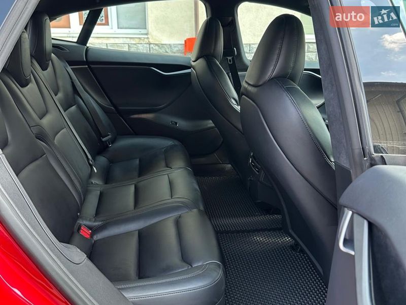Лифтбек Tesla Model S 2020 в Львове фото 11 Лифтбек Tesla Model S 2020 в Львове