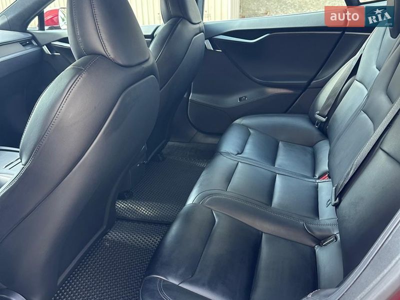 Лифтбек Tesla Model S 2020 в Львове фото 12 Лифтбек Tesla Model S 2020 в Львове