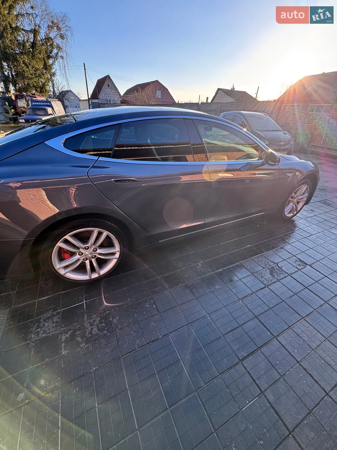 2015 Tesla Model S - мініатюра 7