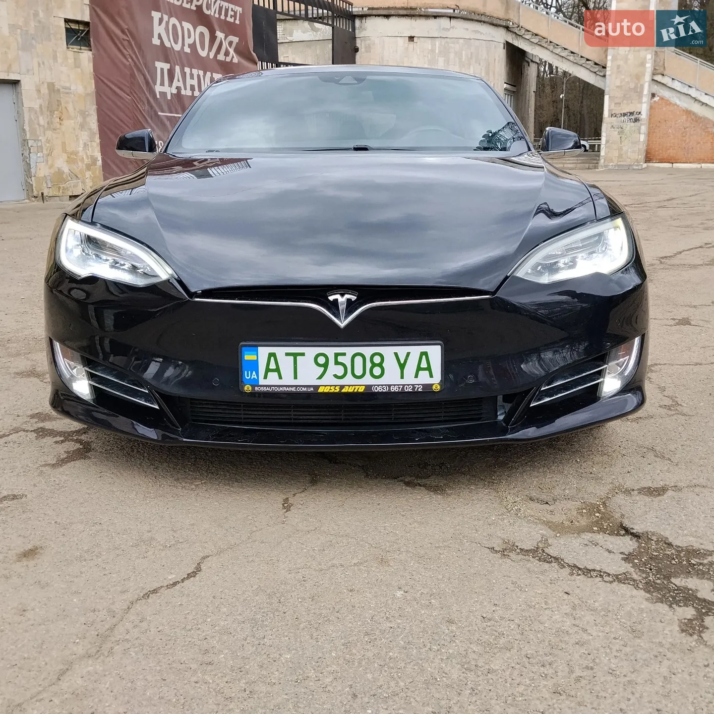 2016 Tesla Model S - мініатюра 18