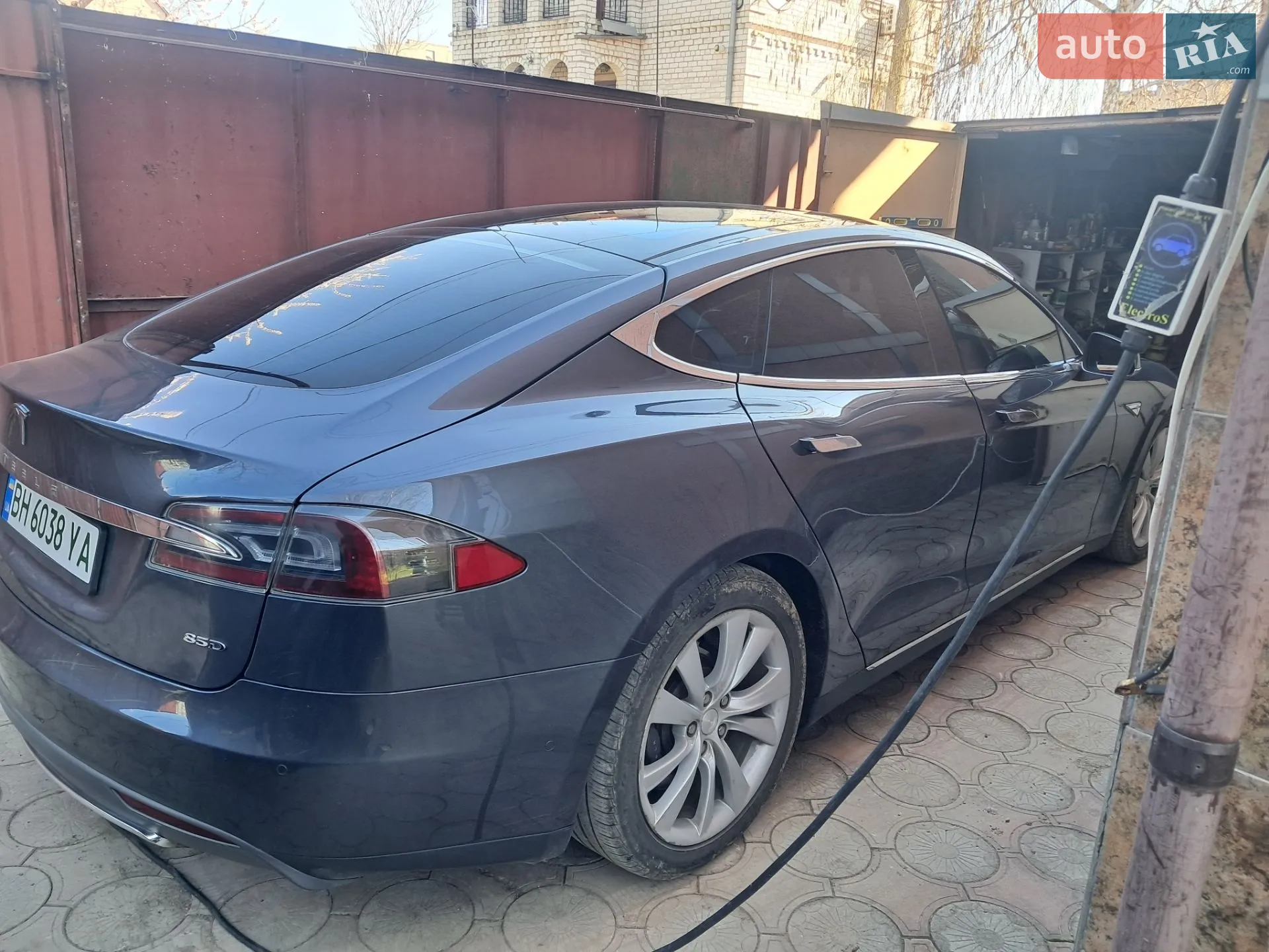 2015 Tesla Model S - мініатюра 6