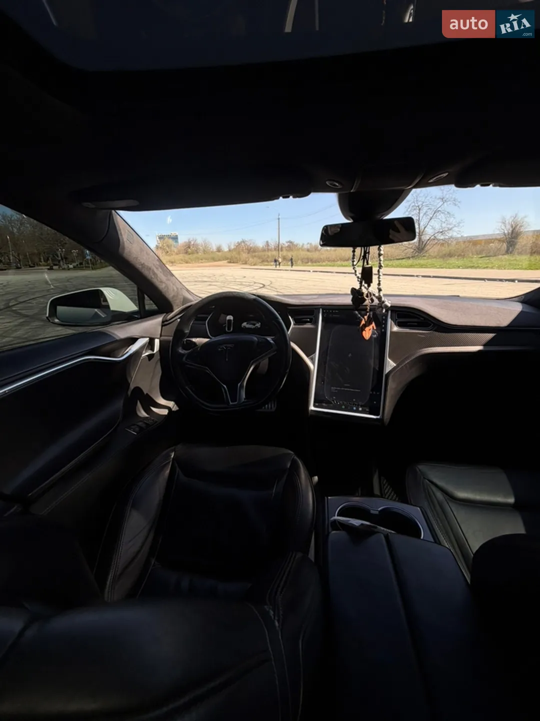 2015 Tesla Model S - мініатюра 12