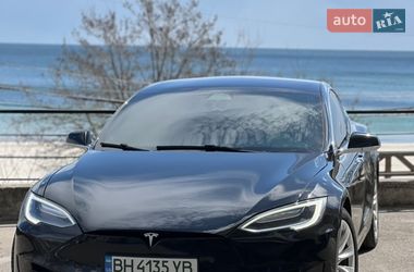 Ліфтбек Tesla Model S 2017 в Одесі