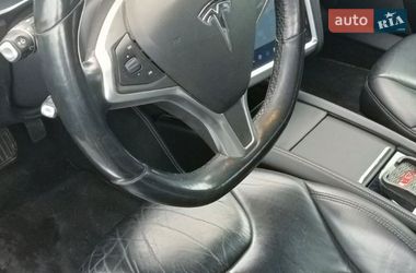 Лифтбек Tesla Model S 2015 в Кропивницком