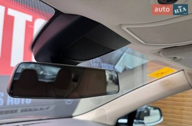 Лифтбек Tesla Model S 2015 в Виннице