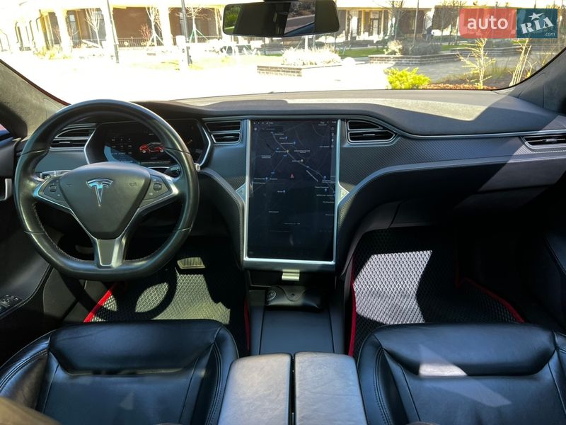 Ліфтбек Tesla Model S 2016 в Софіївській Борщагівці фото 22 Ліфтбек Tesla Model S 2016 в Софіївській Борщагівці