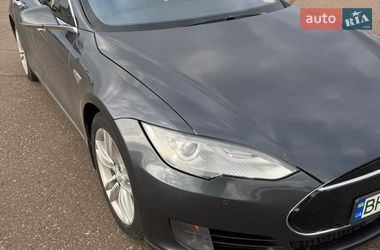 Лифтбек Tesla Model S 2015 в Одессе