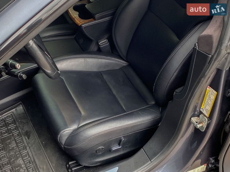 Ліфтбек Tesla Model S 2019 в Києві